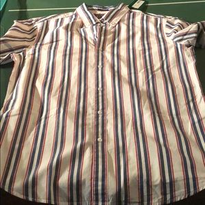 Short sleeve button down shirt